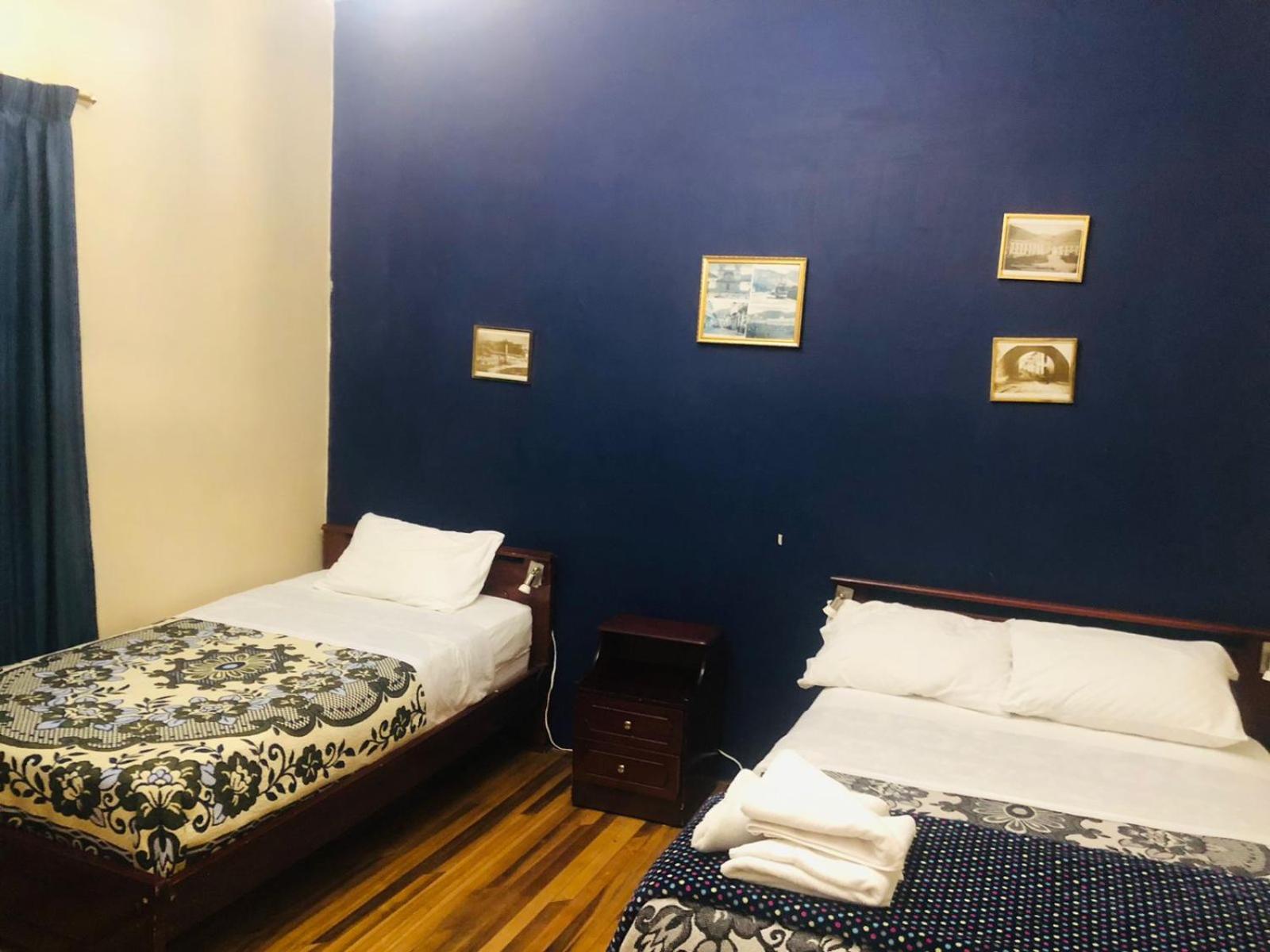 Hostal Casa Franciscana Quito Exterior photo